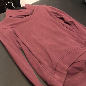 Lululemon pullover